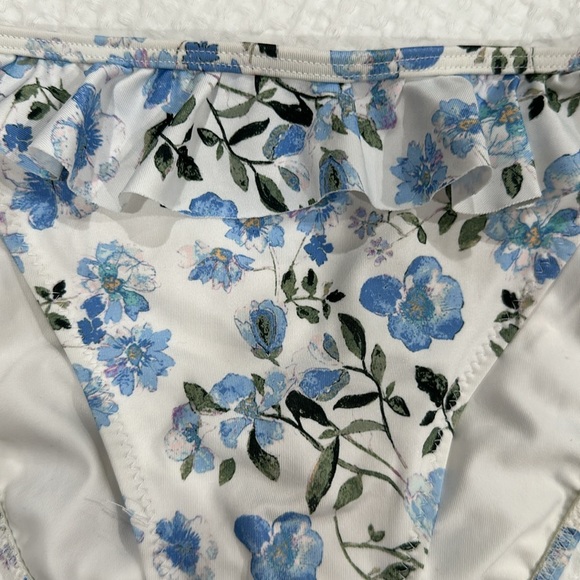 H&M floral bikini - Picture 4 of 11